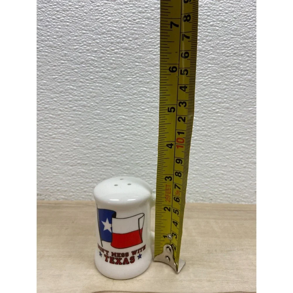 Vintage Dont Mess With Texas White Salt Shaker Travel Souvenir